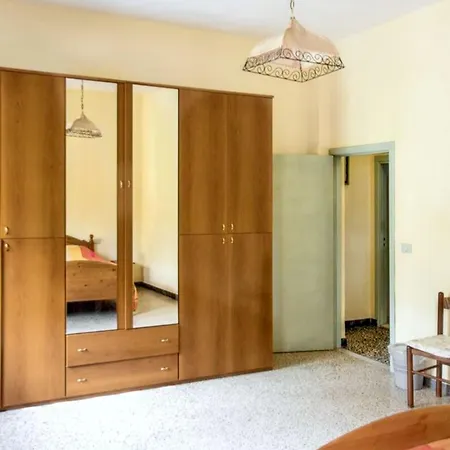 Charming In Massa Marittima, Shared Pool Apartment Massa Marittima