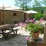Charming In Massa Marittima, Shared Pool Apartament *