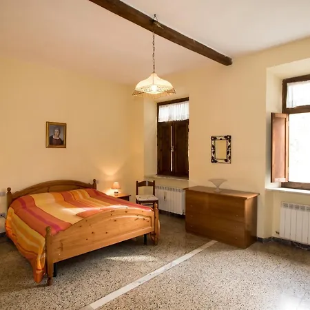 Charming In Massa Marittima, Shared Pool Апартаменты Масса-Мариттима